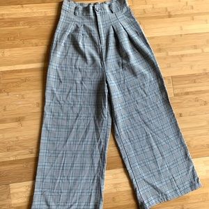 Sadie & Sage Plaid Pants